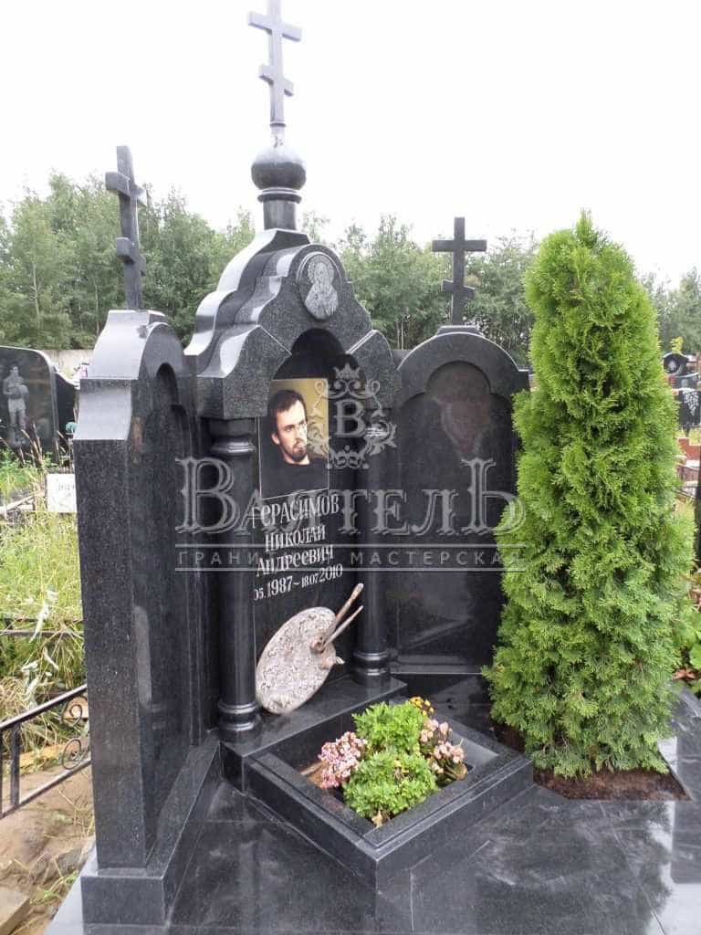 Надгробный комплекс художнику 9