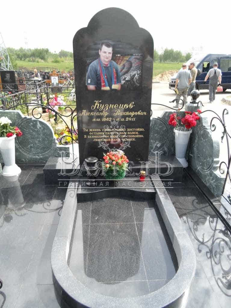 Цветной портрет в комплексе из змеевика 12 Цветной портрет в комплексе из змеевика 11