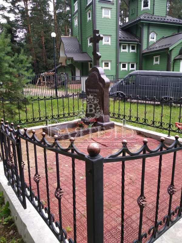 Памятник №СС-163