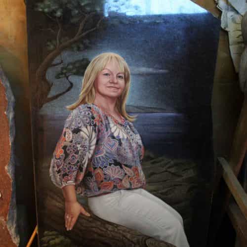 Цветные портреты на памятниках 15