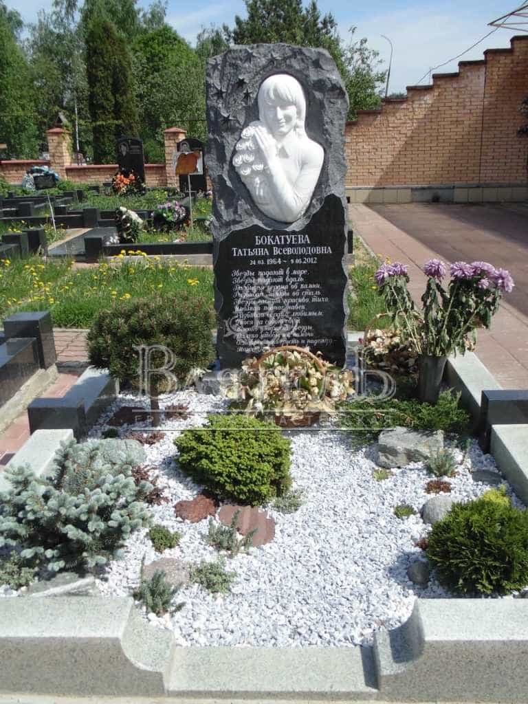 Памятник с мраморным рельефом 6 Скульптура на могилу