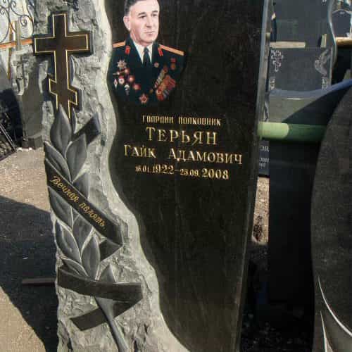 Цветные портреты на памятниках 6 Цветные портреты на памятниках 6
