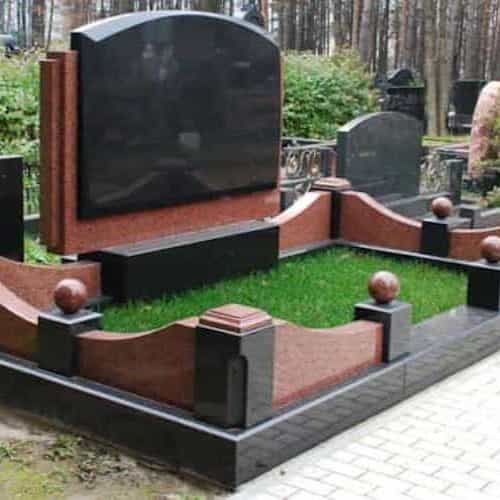 Памятники из финского гранита Balmoral Red от "Ваятель" 1