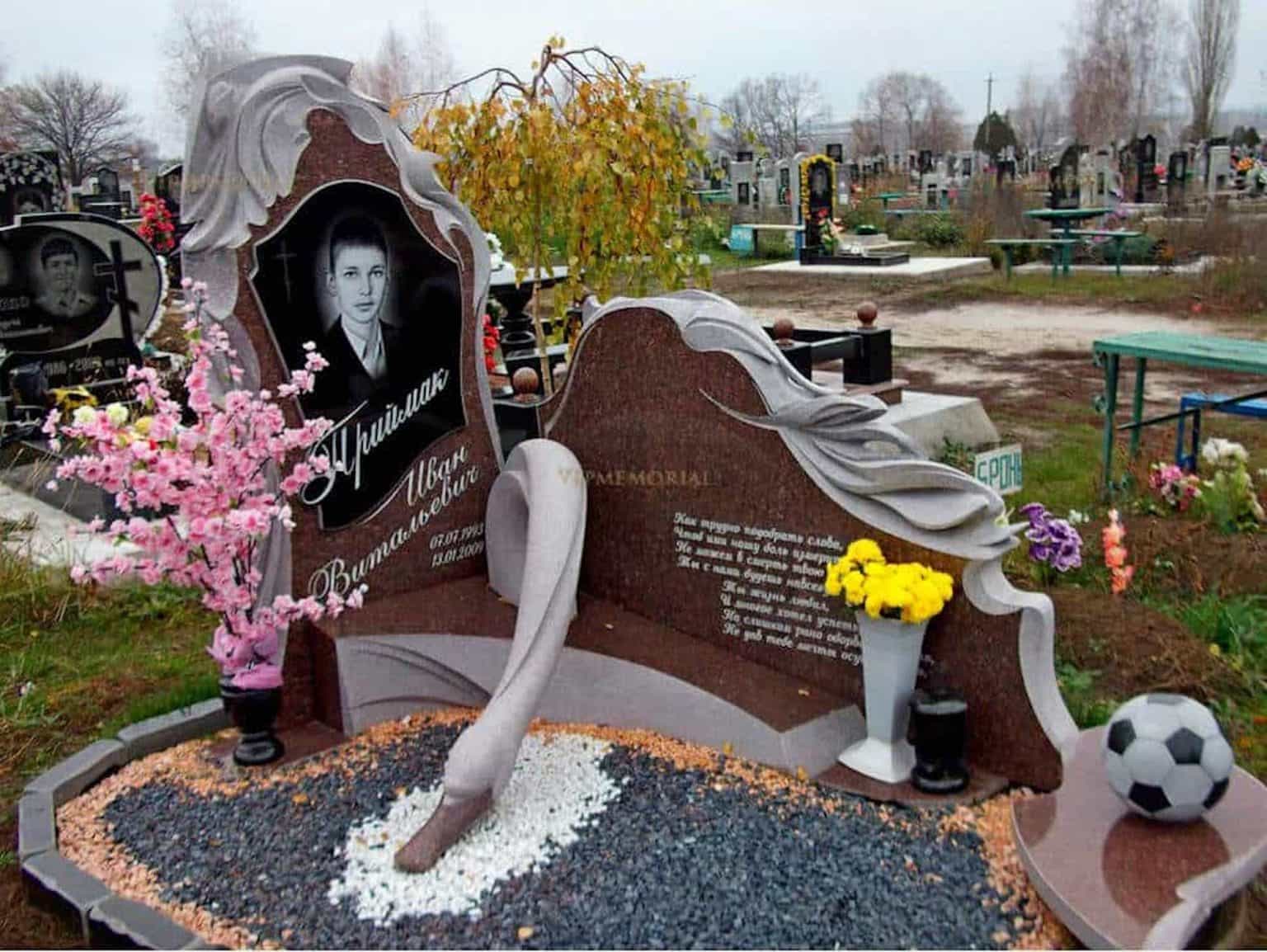 памятник мужу на могилу фото