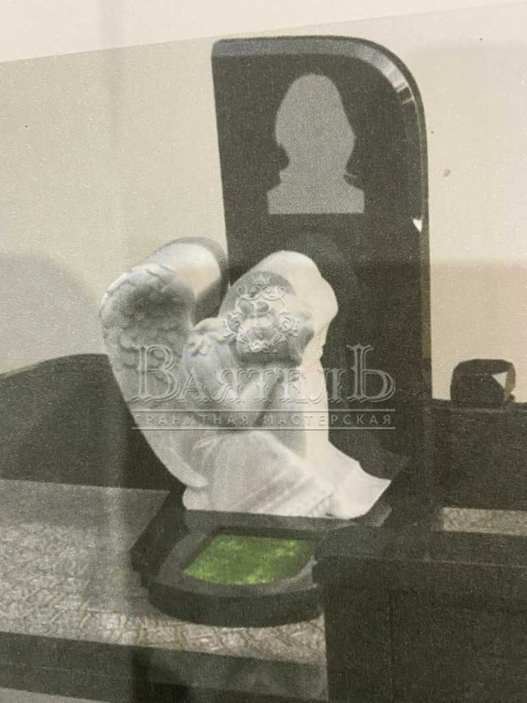 Комплекс молодой девушке с цветным портретом и мраморной скульптурой 6 Комплекс молодой девушке с цветным портретом и мраморной скульптурой 4