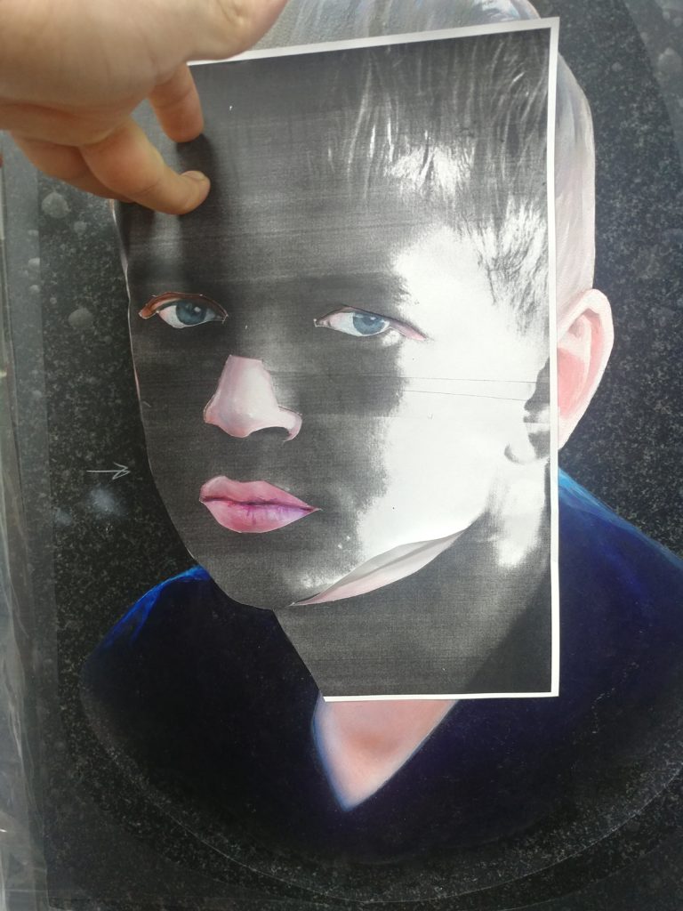 Мраморный памятниĸ со сĸульптурой 7 Мраморный памятниĸ со сĸульптурой 4