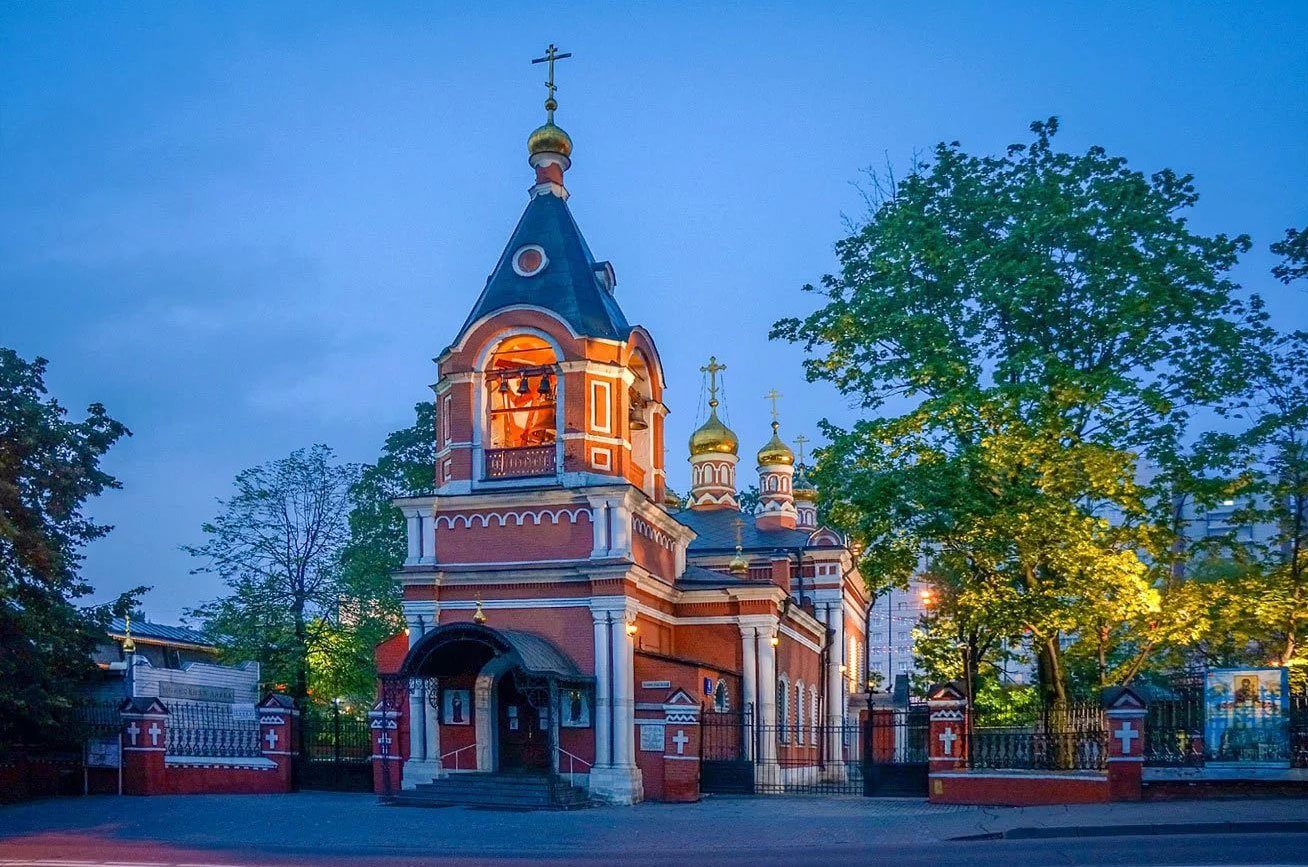 Фото храма рождества пресвятой богородицы. Храм Рождества Богородицы во Владыкино. Владыкино Москва храм Рождества Пресвятой Богородицы. Храм в честь Рождества Пресвятой Богородицы во Владыкино. Церковь Рождества Богородицы Алтуфьевское шоссе.