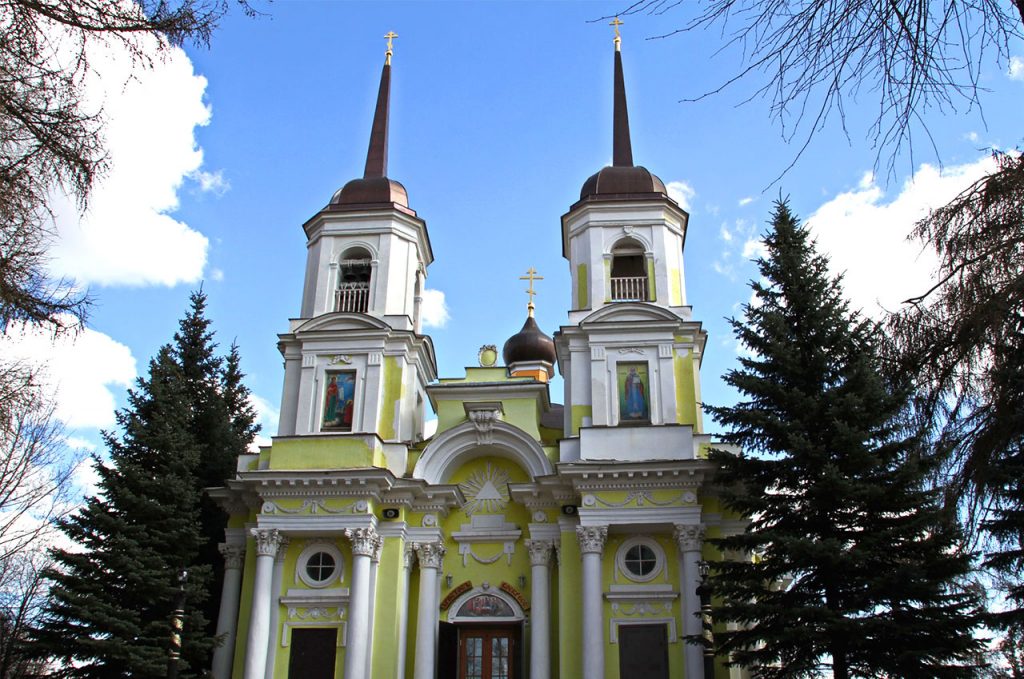 Фенинское кладбище Троицкая церковь