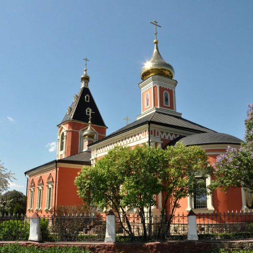 Церковь Архангела Михаила на кладбище Былово