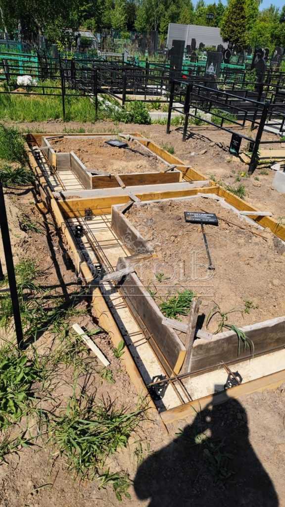 Надгробный комплекс на 2-х участках 23 Надгробный комплекс на 2-х участках 19