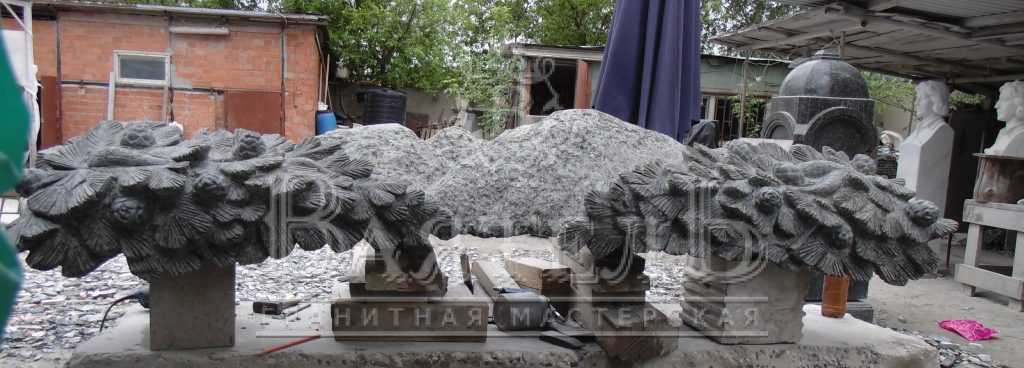 Надгробный комплекс с резным кедром 11 Надгробный комплекс с резным кедром