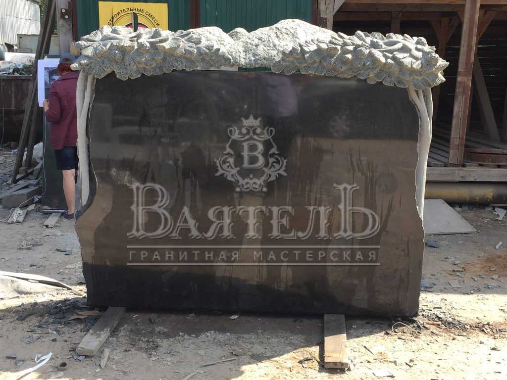 Надгробный комплекс с резным кедром 16 Надгробный комплекс с резным кедром