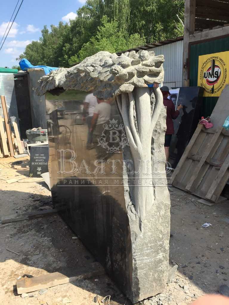 Надгробный комплекс с резным кедром 8 Надгробный комплекс с резным кедром