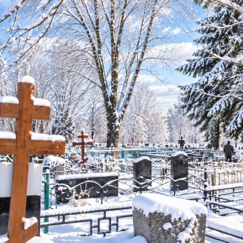Кувекинское кладбище – изготовление памятников